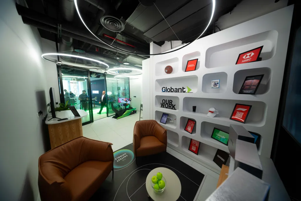 Globant Opens Middle East HQ in Riyadh for AI Expansion